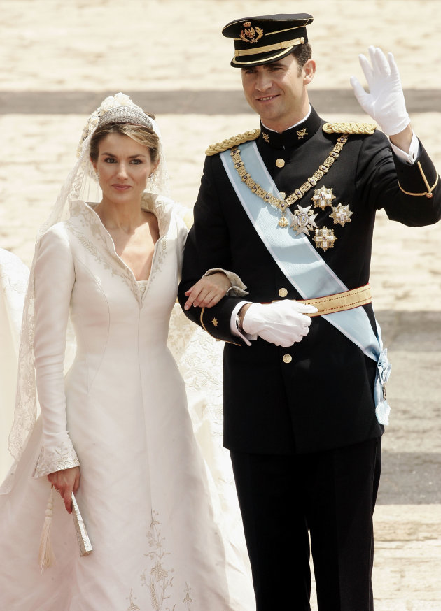 Prince Felipe de Bourbon dari Spanyol dan Princess Letizia Ortiz.jpg