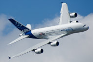 Airbus A-380 - o maior avião comercial em operação.