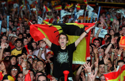 فرحة عارمة في إسبانيا بالتتويج بـ"يورو 2012"  Ced88a6b-f4d0-47f2-8984-9ef760d4f572