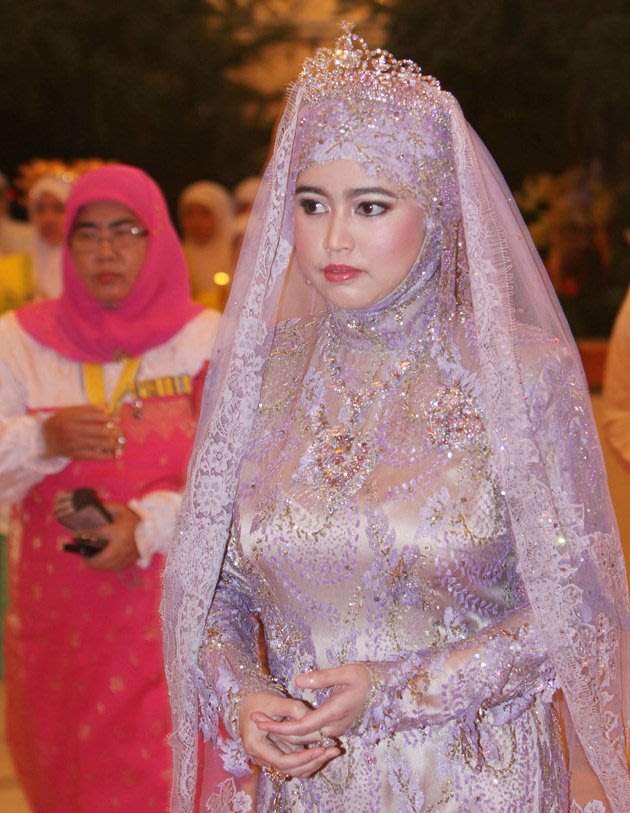 Putri Hajah Hafizah Sururul Bolkiah dari Brunei Darussalam.