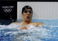 فيلبس يحرز ذهبية سباق 200م فردي متنوع في اولمبياد  2012-08-02T193553Z_1_ACAE8711IFY00_RTROPTP_2_OEGSP-OLY-PHILIPS-MZ6