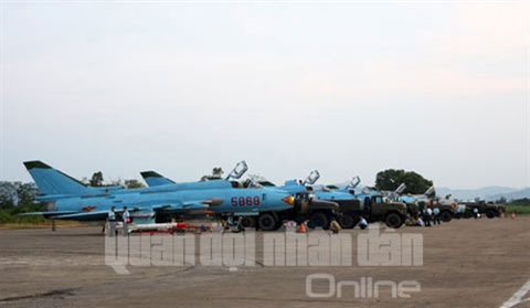 Những vũ khí Nga của quân đội Việt Nam Su-22-20130304-211524-345