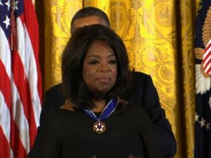 Obama Honors Clinton, Oprah With Freedom Medal