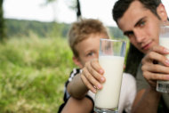Cei mai mari băutori de lapte sunt suedezii, cu un consum de 340 de litri pe cap de locuitor (Sursa: Getty Images)