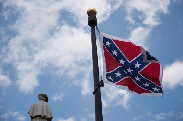 South Carolina set to take down Confederate flag