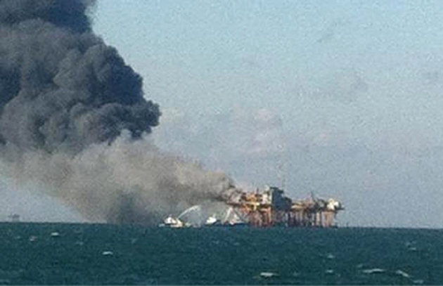 Coast Guard searches for 2 after oil platform fire - Yahoo! News