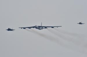 The US B-52 Stratofortress (C) was escorted by a South &hellip;