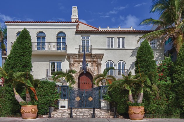 The mansion where world-famous designer Versace was murdered