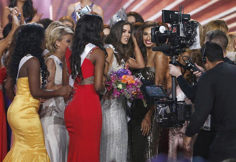 ♔ MISS UNIVERSE® 2014 - Official Thread- Paulina Vega - Colombia ♔ - Page 2 20150126-635578486938347934w