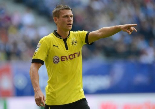 O lateral Piszczek, do Borussia Dortmund, seria o alvo da Juventus, que espera receber propostas por Lichsteiner Photo_1345753526246-1-0