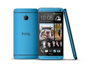 宏達電推出HTC One極光藍32GB版本。(宏達電提供)