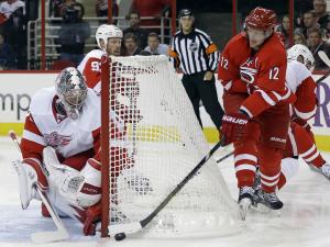 Red Wings rally to beat Hurricanes 3-2 in OT