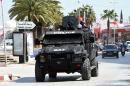 Tunisian security forces secure the area after gunmen attacked Tunis' famed Bardo Museum on March 18, 2015