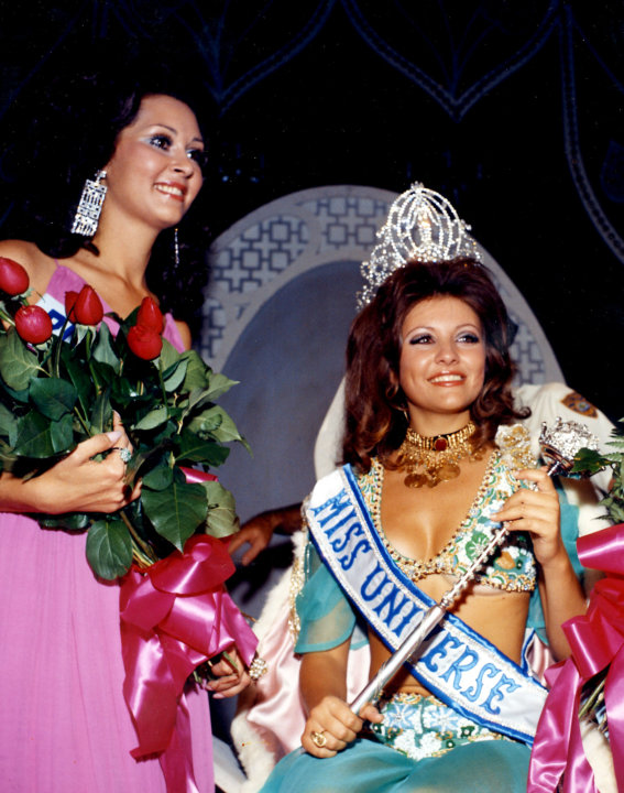 Miss Universo: 10 Vestidos para Recordar !!! Uni1971g-jpg_173643