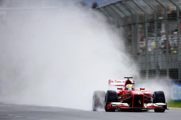Com pista muito molhada em Melbourne, Felipe Massa chegou a rodar e bater, mas conseguiu fazer um bom tempo e seguir firme na busca pela posição de honra no grtid de largada do GP da Austrália