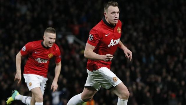 Phil Jones scores for Manchester United (Reuters)