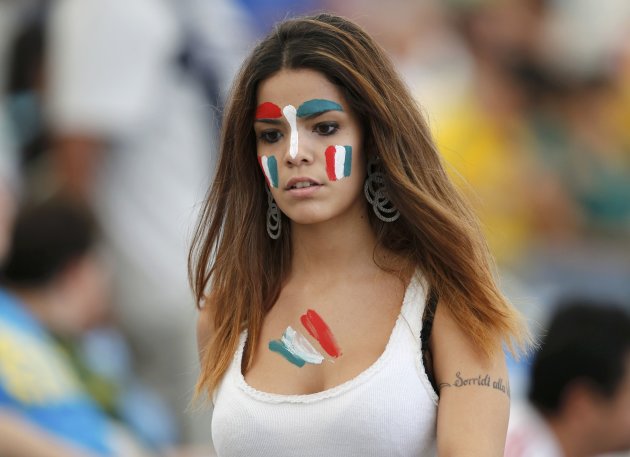 A fan of Italy waits before the Confederations Cup Group A soccer match between Mexico and Italy at the Estadio Maracana in Rio de Janeiro