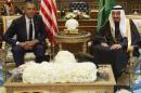 Saudi King Salman (R) meets with US President Barack Obama at Erga Palace in Riyadh on January 27, 2015