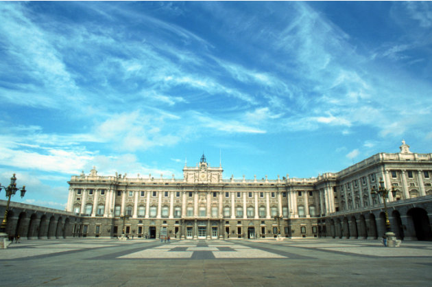 المدن العشرين الأكثر استقبالا للزائرين عالميا 71030155-Madrid-jpg_110355
