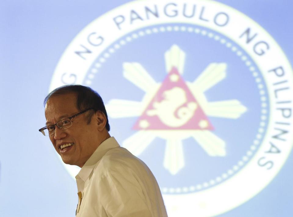 Philippine corruption fight: led to arrest of a string of top officials, including three senators, former national police chief and even his predecessor F324db772e7fae33870f6a706700ec9b
