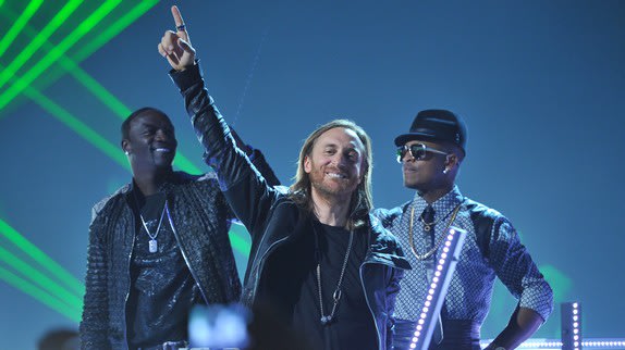 David Guetta : David Guetta à Grenoble : "Trop cher au contribuable pour un exilé fiscal"