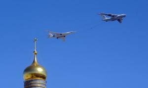 A Russian Il-78 aerial refueling tanker (right) and&nbsp;&hellip;