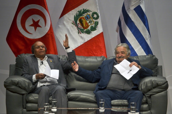 خلال ندوة مع الرئيس التونسي المرزوقي