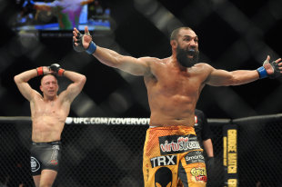Johny Hendricks clearly thought he'd won at the conclusion of the fight. (USA Today)