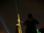 Pertunjukkan Laser di Menara Shard, London