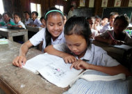 寮國教育資源不足