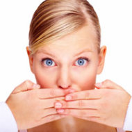 Bau Mulut Hilang dengan Sikat Gigi, Mitos atau Fakta?