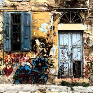 An abandoned house covered with graffiti in Beirut&#39;s&nbsp;&hellip;