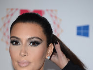 Kim Kardashian nous donne une leçon de glam'