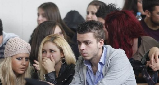 Η κρίση στέλνει τους Έλληνες φοιτητές στα Βαλκάνια