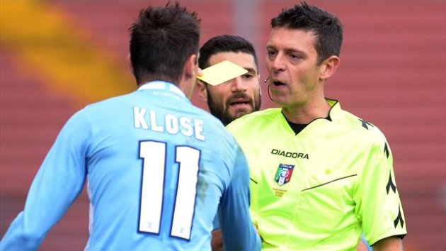Sah gegen Udinese Calcio die Gelbe Karte: Miroslav Klose