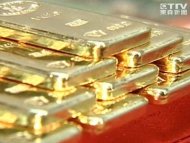 金價暴跌14％ 全球央行加碼買黃金