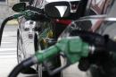 EPA to keep strict gas mileage standards in place