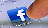 Facebook  Buka Judi Online dengan Uang Betulan