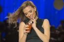 Scarlett Johansson se moque des Parisiens… Pamela Anderson épouse un de ses ex-maris…