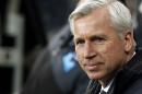 Newcastle United's manager Alan Pardew awaits the start of their English Premier League soccer match between Newcastle United and Everton at St James' Park, Newcastle, England, Sunday, Dec. 28, 2014. (AP Photo/Scott Heppell)
