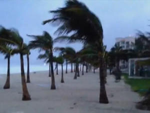 Raw: Hurricane Odile Makes Landfall in Mexico