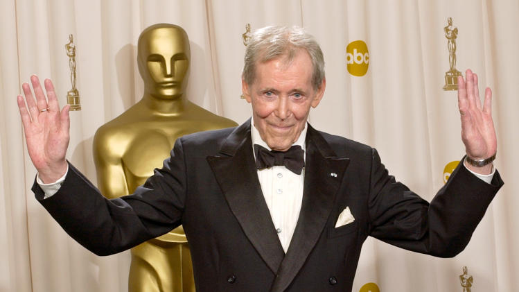 FILE - In this March 23, 2003 file photo, Peter O&#39;Toole appears backstage without his Oscar after receiving the Academy Award&#39;s Honorary Award during the 75th annual Academy Awards in Los Angeles. O&#39;Toole, the charismatic actor who achieved instant stardom as Lawrence of Arabia and was nominated eight times for an Academy Award, has died. He was 81. O&#39;Toole&#39;s agent Steve Kenis says the actor died Saturday, Dec. 14, 2013 at a hospital following a long illness. (AP Photo/Reed Saxon)