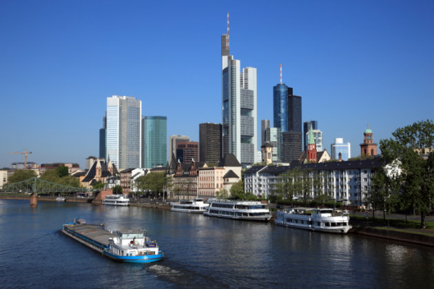 المدن العشرين الأكثر استقبالا للزائرين عالميا 116856878-Frankfurt-jpg_110426