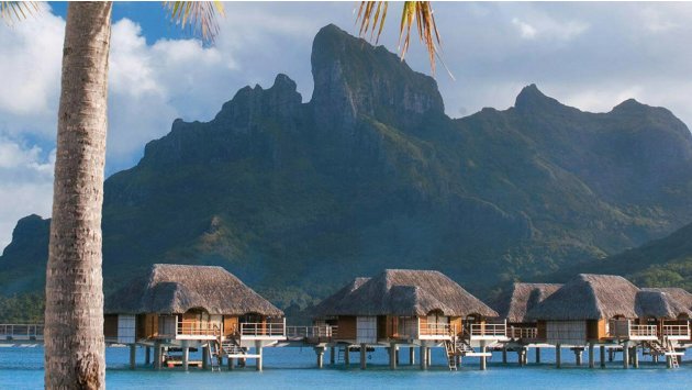 Top 10 hotels and resorts in the world