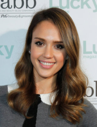 It's not hard to come off as sexy when you're Jessica Alba but for those of