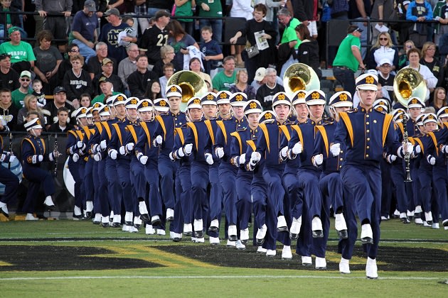 notre dame victory march marching band