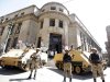 Χαλαρώνουν τα στρατιωτικά μέτρα στην Αίγυπτο