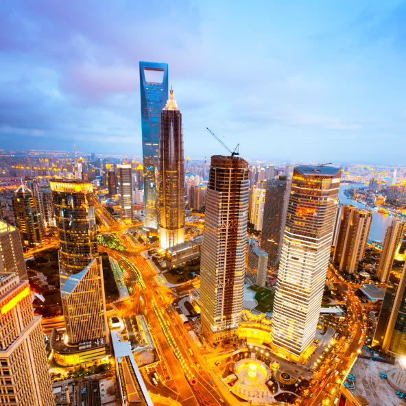 مدينة عربية واحدة تتمكن من الدخول لقائمة الـ20 مدينة سياحيه عالميا 122168302-Shanghai-jpg_110519