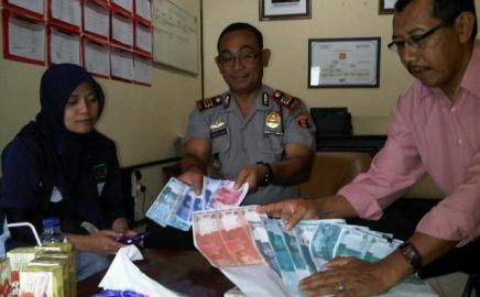 Uang Palsu James Dipasok dari Jakarta