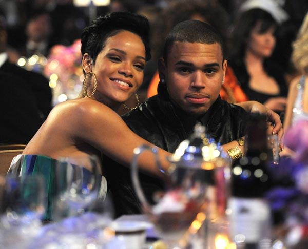 Chris Brown And Rihanna May Be Jetting Back To LA Together, Source Says